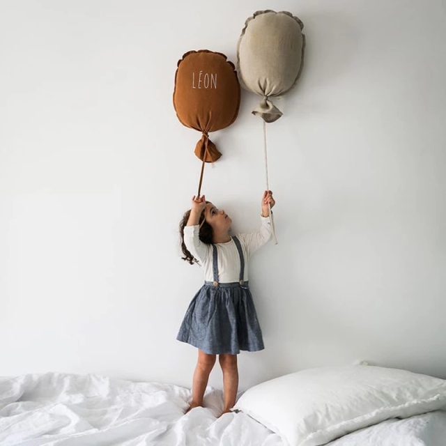 Balloon Pillow Wall Ornament